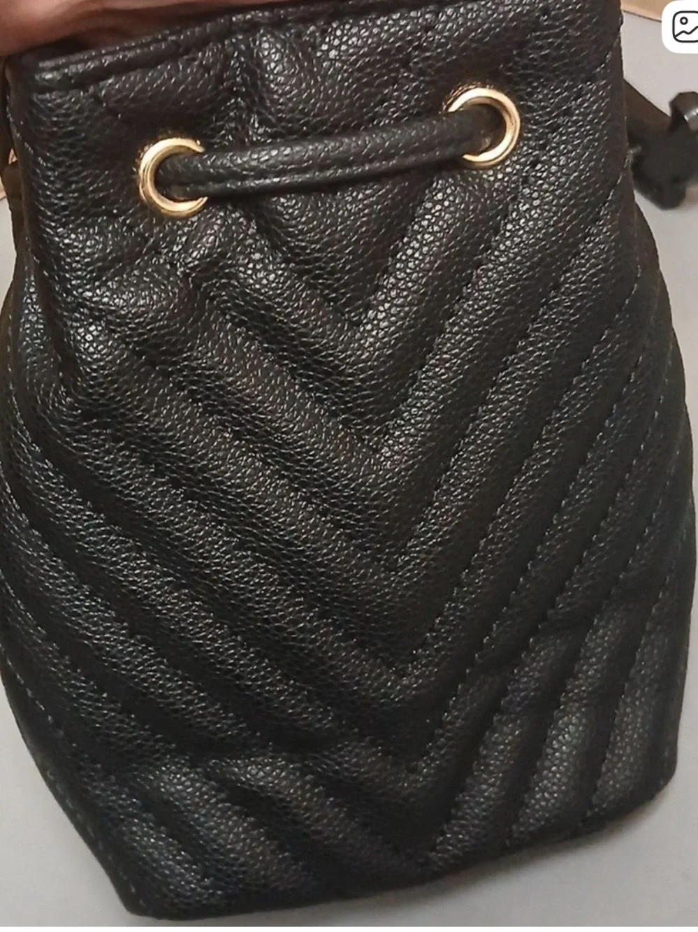 Victoria's Secret Quilted Wristlet W/Removable Chain NWT